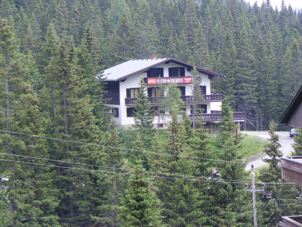 Pension Edelweiss Lachtal Buitenkant foto